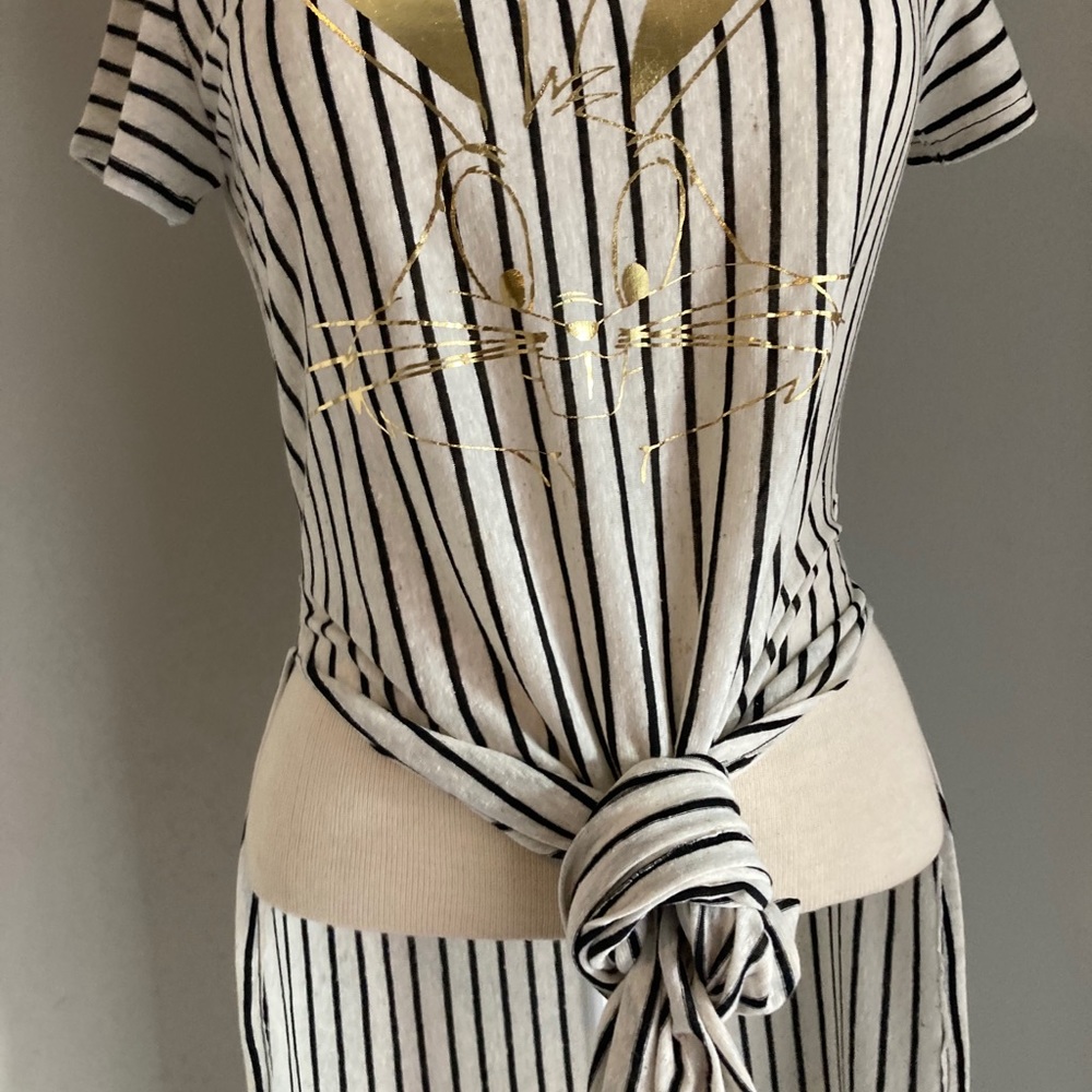 Long Tee - Picture 2 of 4